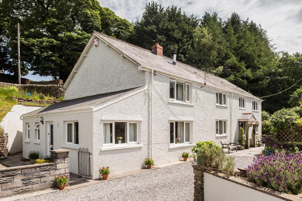 2 Tan Yr Eglwys Villa Pontardawe Kültér fotó