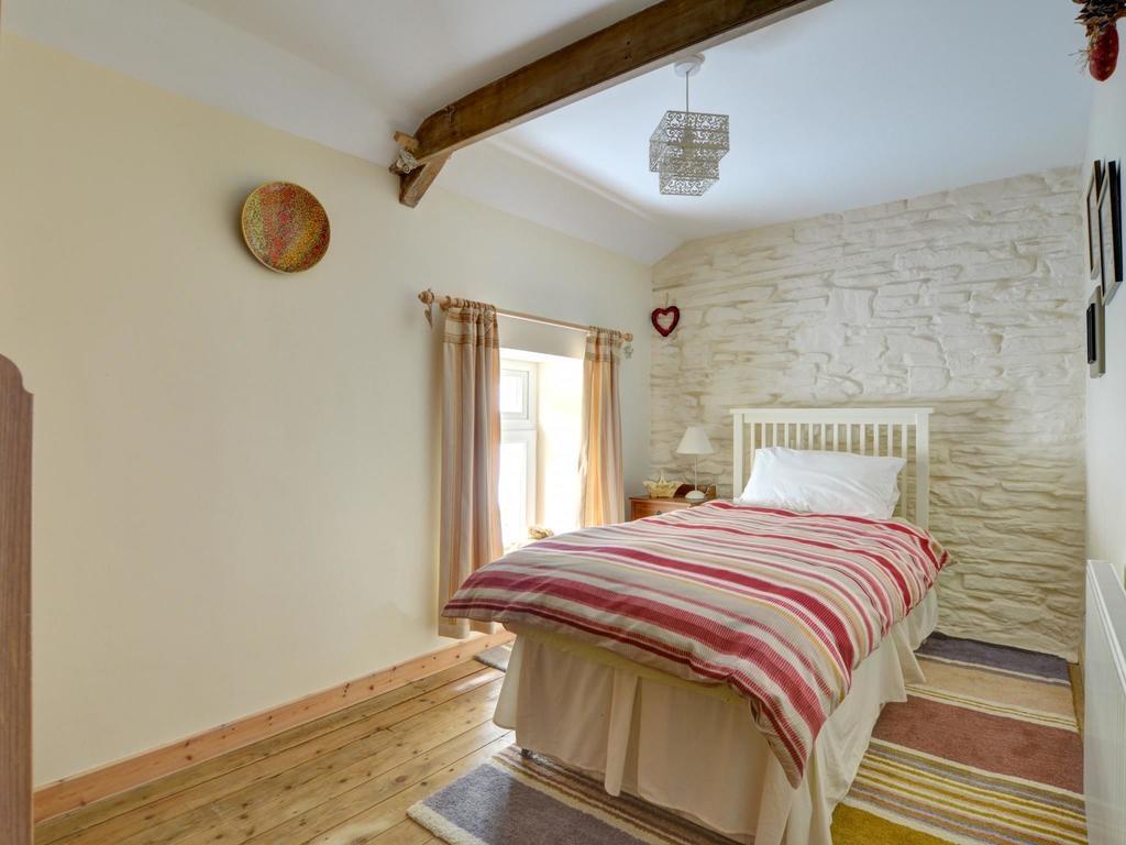 2 Tan Yr Eglwys Villa Pontardawe Kültér fotó